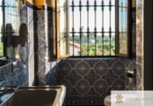 2000m² hotel for sale in Córdoba, Calle Herrería photo