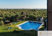 2000m² hotel for sale in Córdoba, Calle Herrería photo