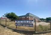 1544m² entrepôt industriel pour location à Tarragone, dans le quartier de Torreforta, Carrer de la Plata photo