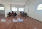 1308m² warehouse industrial for sale in Málaga, in the area of El Viso Industrial Estate photo