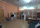 Local comercial
en venda, traspàs
amb 360m² a Catarroja foto