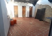 150m² commercial premises for rent in Vergel photo