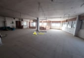 1392m² bâtiment pour vente à Torreperogil photo