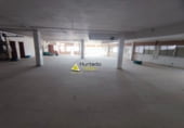 1392m² bâtiment pour vente à Torreperogil photo