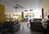 Local comercial
en traspàs
amb 386m² a Ciudad Rodrigo, Calle SIERRA GATA, 22 foto