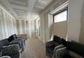 Edificio en venta con 440m² en Segovia foto
