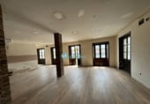 Edificio en venta con 440m² en Segovia foto