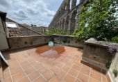 Edificio en venta con 440m² en Segovia foto