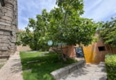 Edificio en venta con 440m² en Segovia foto