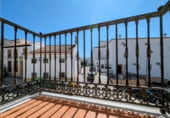 375m² building for sale in Loja photo