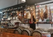 61m² bar for sale in León, León photo