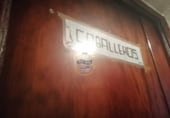 61m² bar for sale in León, León photo