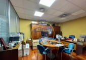 90m² offices for rent in León, El Ejido photo