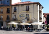 400m² building for sale in León, Centro Histórico photo