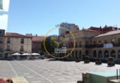 400m² building for sale in León, Centro Histórico photo