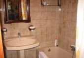 77m² commercial premises for sale, rent in Ponferrada, Temple photo