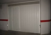 Local comercial en alquiler con 35m² en Ponferrada, Centro foto