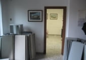 120m² offices for sale in Seville, in the area of The Remedies, Parque de los Principes - Calle Niebla photo
