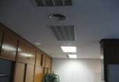 120m² offices for sale in Seville, in the area of The Remedies, Parque de los Principes - Calle Niebla photo