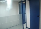 Local comercial en venta, alquiler con 108m² en Sevilla, en la zona de Cerro de la Florida, Calle Luis Montoto foto