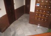 220m² commercial premises for sale, rent in Seville, in the area of El Arenal, Calle Adriano photo