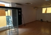 42m² commercial premises for rent in Seville, in the area of Nervion, Gran Plaza - Marqués de Pickman - Ciudad Jardín photo