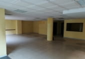 Local comercial en alquiler con 330m² en Sevilla, en la zona de Huerta de la Salud, El Porvenir foto