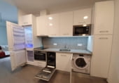 Local comercial
en lloguer
amb 90m² a Sevilla, a la zona de Nervión, Luis Montoto - Santa Justa foto
