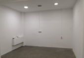 Local comercial en venta con 70m² en Vigo, Povisa foto