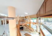 Local comercial en alquiler con 340m² en Vigo, Povisa foto