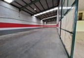 Nau Industrial
en lloguer
amb 850m² a Valencia de Don Juan, Centro foto