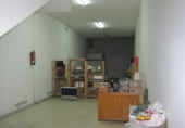 Local comercial
en lloguer
amb 120m² a Santiago de Compostel·la, a la zona de A Pontepedriña, Horreo foto