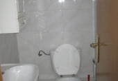 Local comercial en venta con 240m² en Santiago de Compostela, Ensanche foto