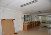 121m² commercial premises for rent in Onteniente, Sant Josep photo