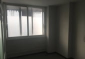 Local comercial en alquiler con 100m² en Santiago de Compostela, Ensanche foto