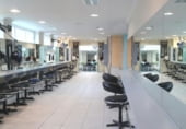 Peluqueria en venta con 130m² en Santiago de Compostela, en la zona de A Revolta, Conxo foto