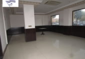Local comercial
en lloguer
amb 460m² a Albacete, a la zona de Indústria, Llanos del aguila foto