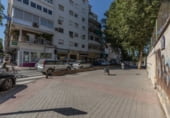 Local comercial en venta con 35m² en Granada, en la zona de La Quinta, Cervantes foto