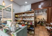 Local comercial en venta con 35m² en Granada, en la zona de La Quinta, Cervantes foto