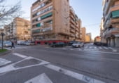 Local comercial
en venda
a Granada, a la zona de Santa Adela, Zaidin foto