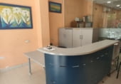 Local comercial en alquiler con 155m² en Loja foto