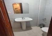 Local comercial en alquiler con 155m² en Loja foto