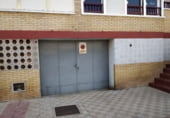 390m² commercial premises for sale in Alcalá de Guadaíra photo