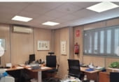 455m² warehouse industrial for sale in Seville, in the area of Holy Cross photo