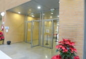 Oficina en alquiler con 120m² en Sevilla, en la zona de Huerta de Santa Teresa foto