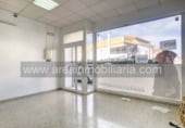 Local comercial en alquiler con 96m² en Écija foto