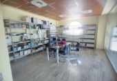 Nave en venta con 429m² en Sevilla, en la zona de Palmete foto