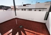 Edificio en venta con 552m² en Constantina foto