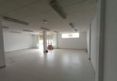 Local comercial
en lloguer
amb 150m² a Viana de Cega foto