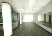 Local comercial
en lloguer
amb 150m² a Valladolid, a la zona de Sant Pau - Sant Nicolau, Calle ESTEBAN GARCIA CHICO, 12 foto